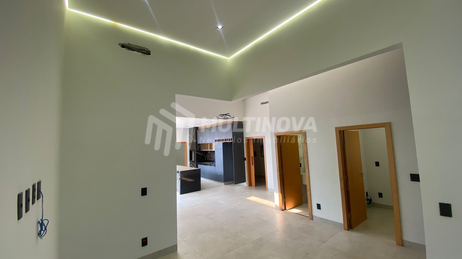 Casa de Condomínio com 3 quartos à venda, 174m² — foto 5 de 28