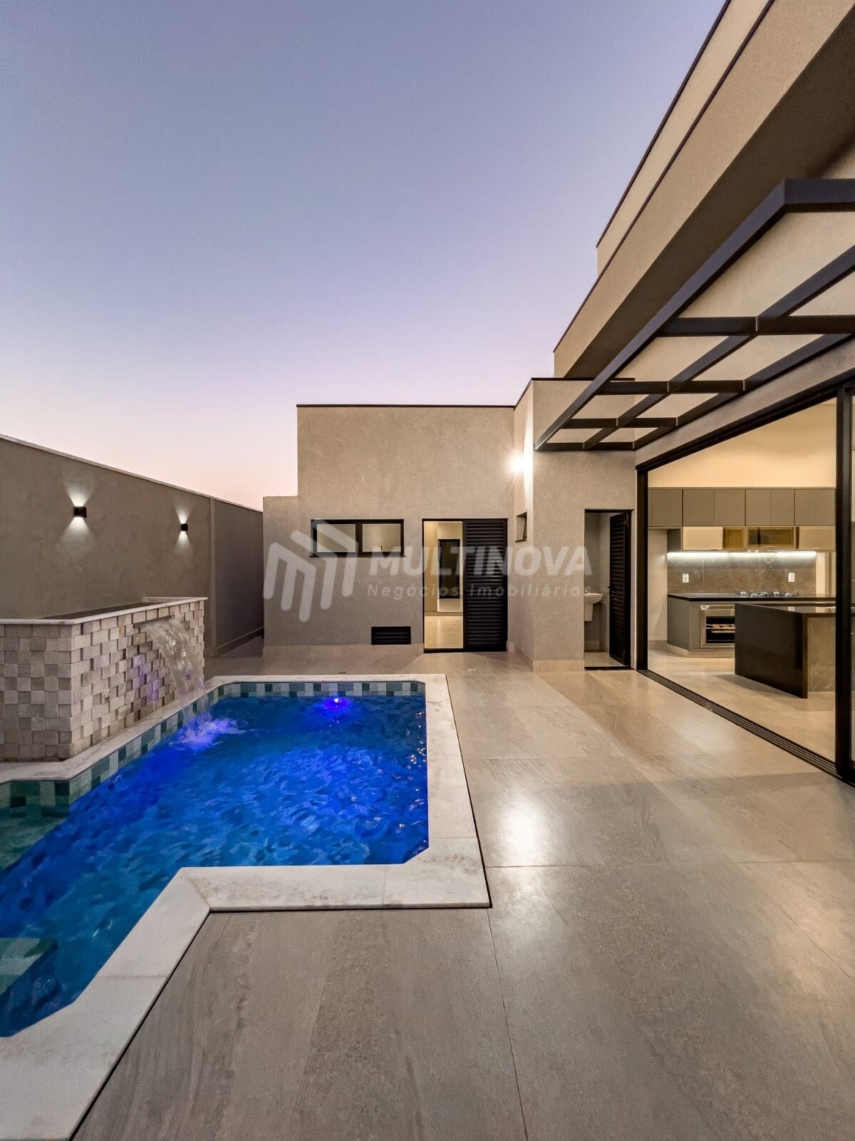 Casa de Condomínio com 3 quartos à venda, 149m² — foto 16 de 28