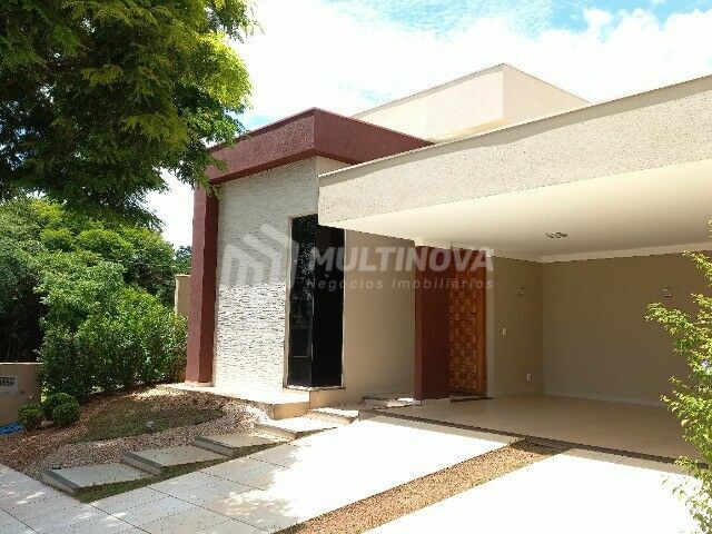 Casa de Condomínio com 3 quartos à venda, 219m² — foto 3 de 20