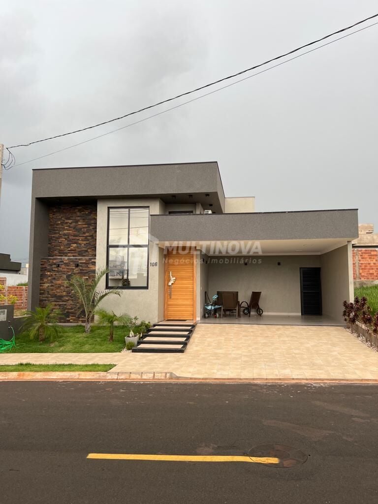 Casa de Condomínio com 3 quartos à venda, 167m² — foto 1 de 16