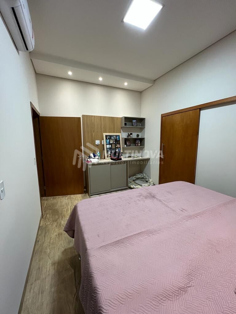 Casa de Condomínio com 3 quartos à venda, 167m² — foto 14 de 16