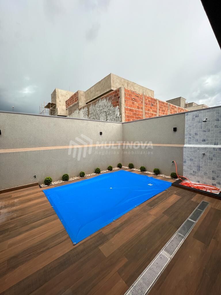 Casa de Condomínio com 3 quartos à venda, 167m² — foto 9 de 16