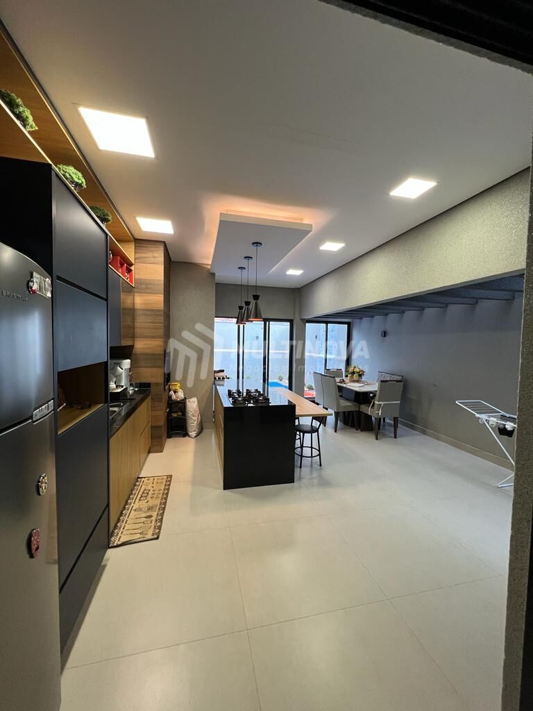 Casa de Condomínio com 3 quartos à venda, 167m² — foto 6 de 16