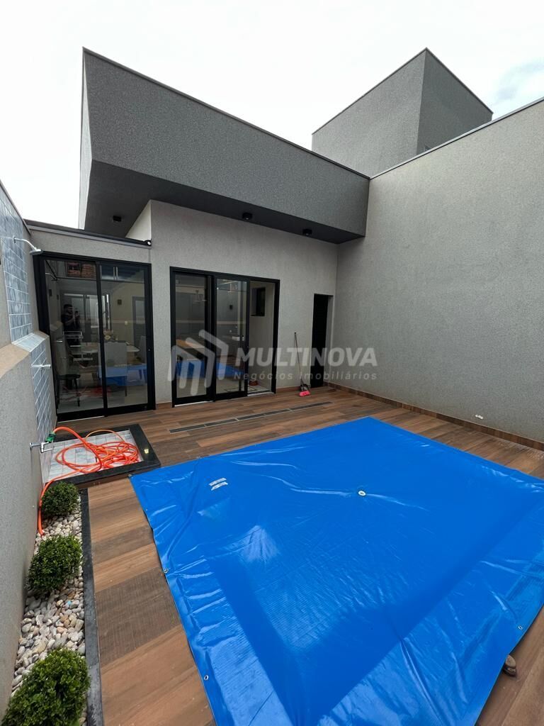 Casa de Condomínio com 3 quartos à venda, 167m² — foto 8 de 16