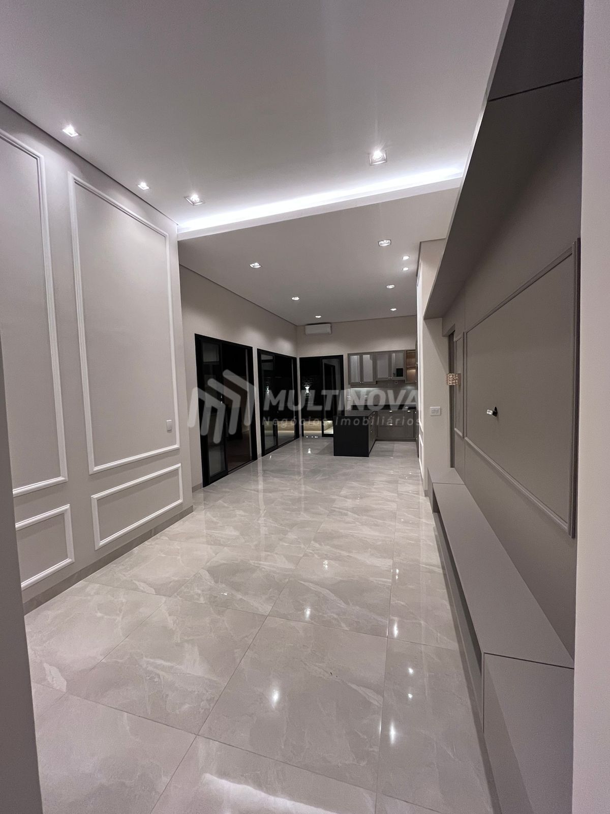 Casa de Condomínio com 3 quartos à venda, 162m² — foto 3 de 7