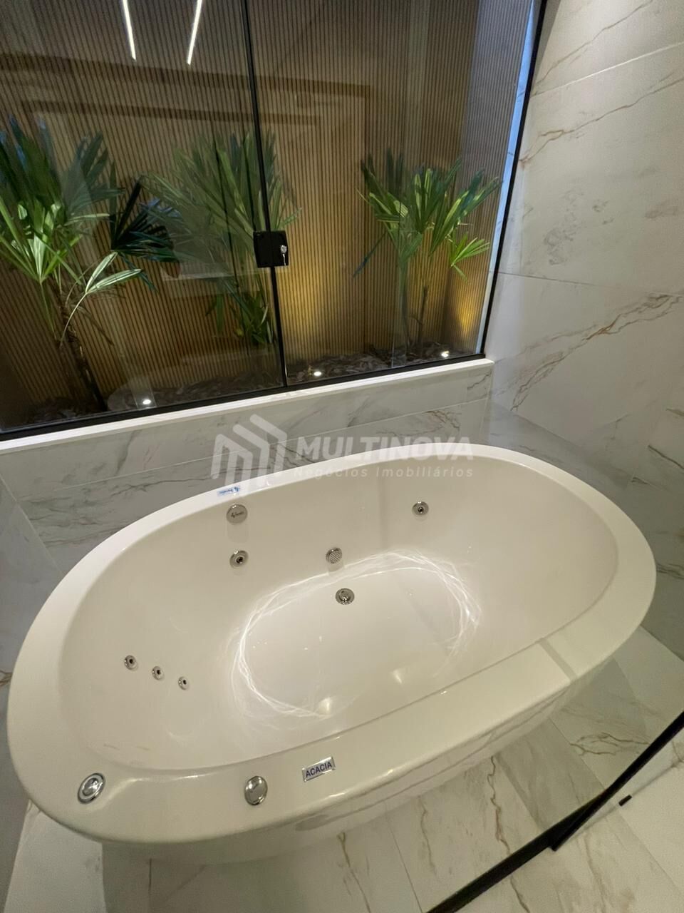 Casa de Condomínio com 3 quartos à venda, 223m² — foto 20 de 36