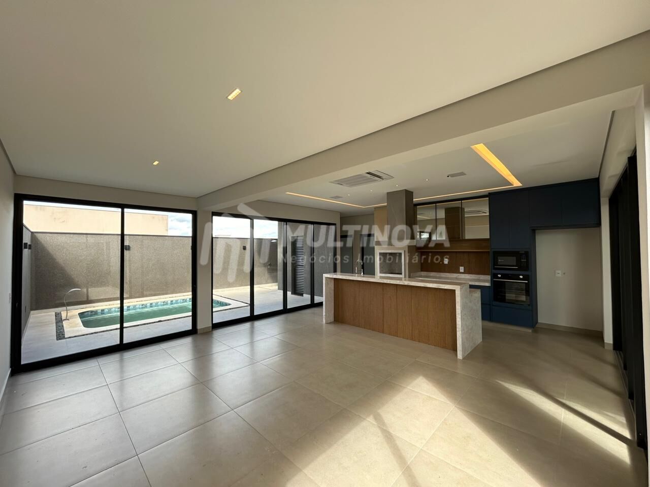 Casa de Condomínio com 3 quartos à venda, 223m² — foto 16 de 36