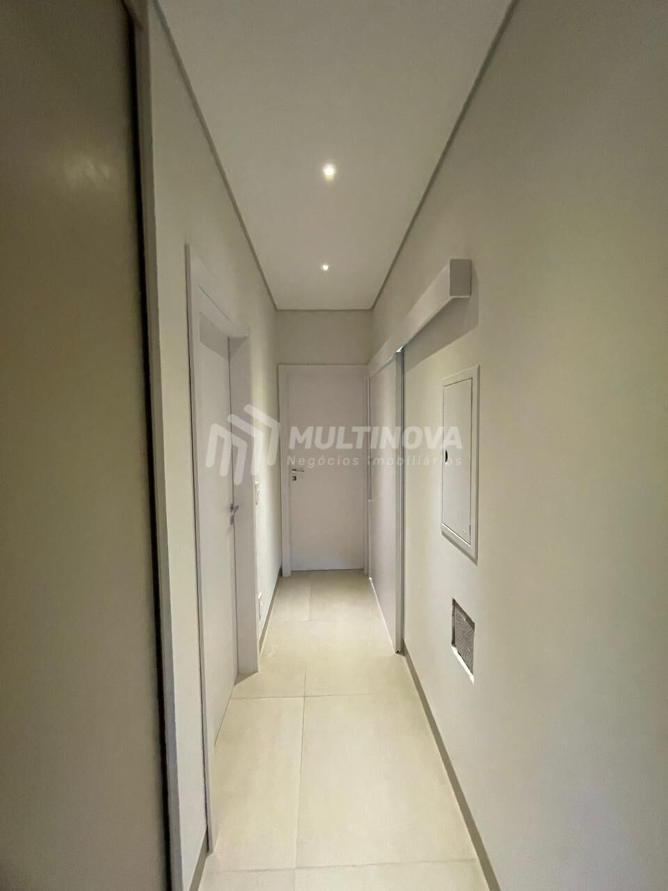 Casa de Condomínio com 3 quartos à venda, 223m² — foto 26 de 36