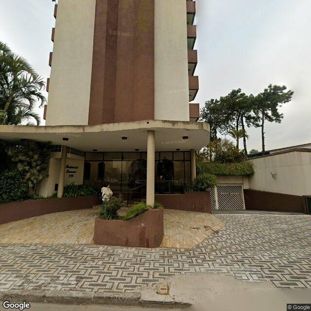 Imagem estática do "Street View" da localização