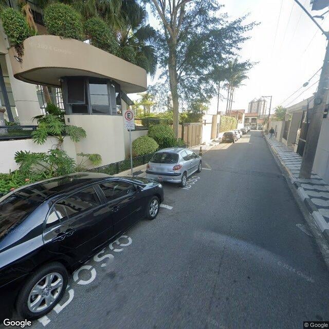 Imagem estática do "Street View" da localização