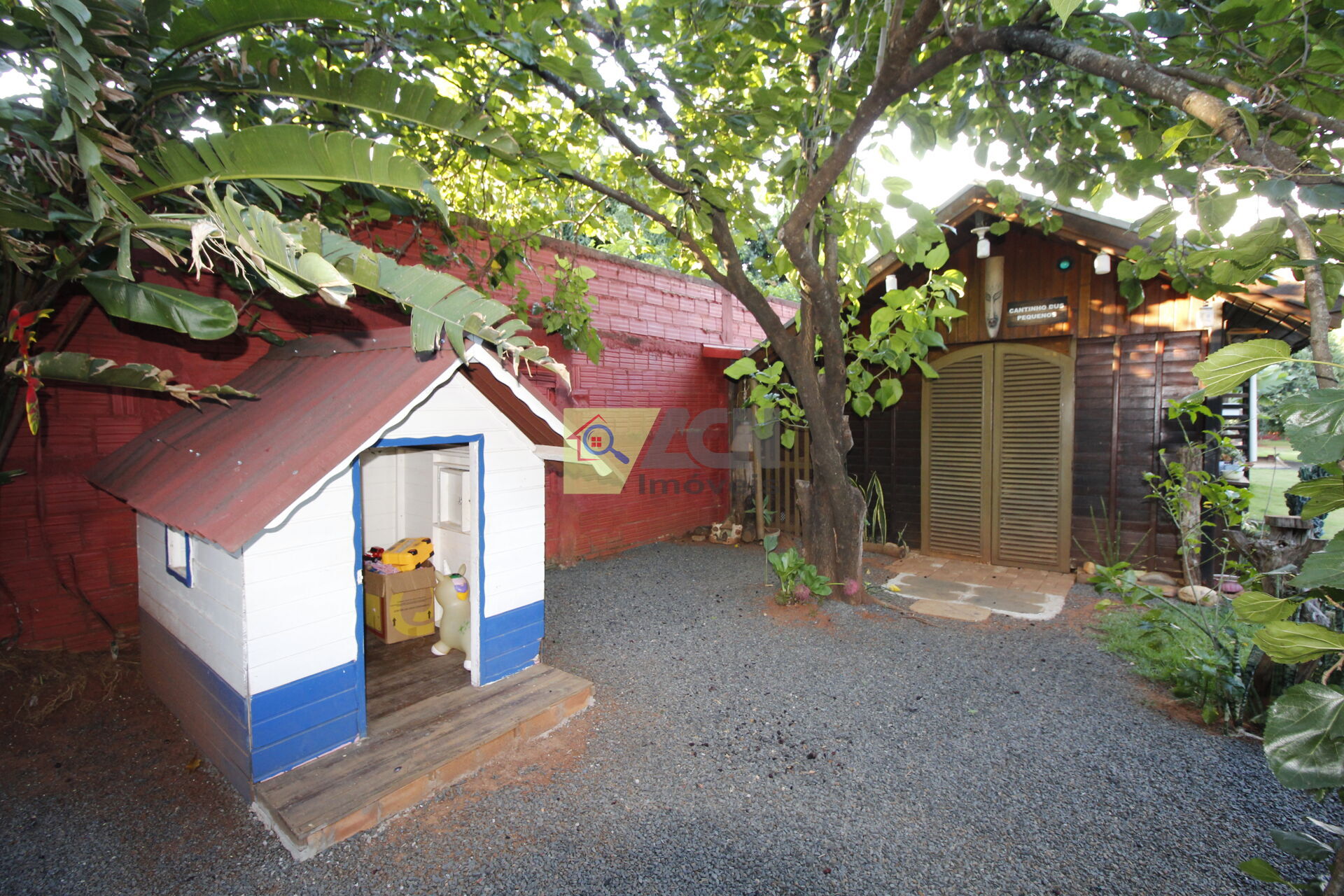 Chácara, 2 quartos, 2405 m² - Foto 7