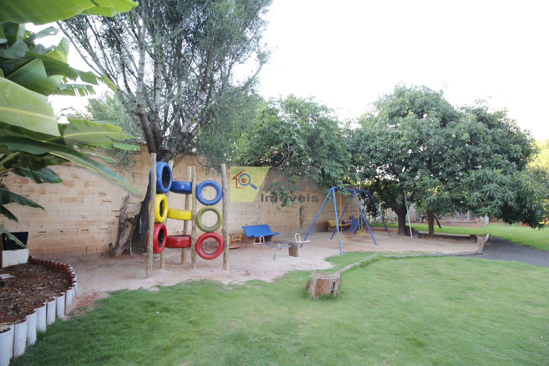 Chácara, 2 quartos, 2405 m² - Foto 14