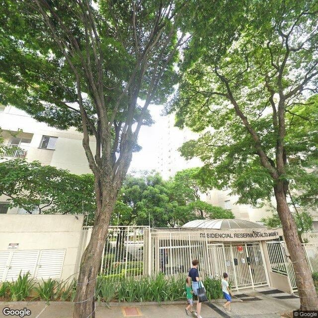 Imagem estática do "Street View" da localização