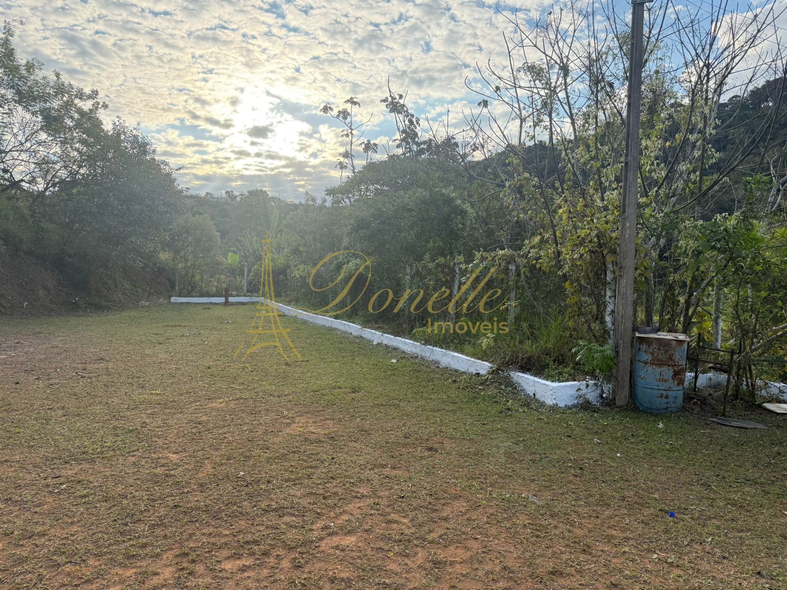 Sítio, 3 quartos, 3000 m² - Foto 2