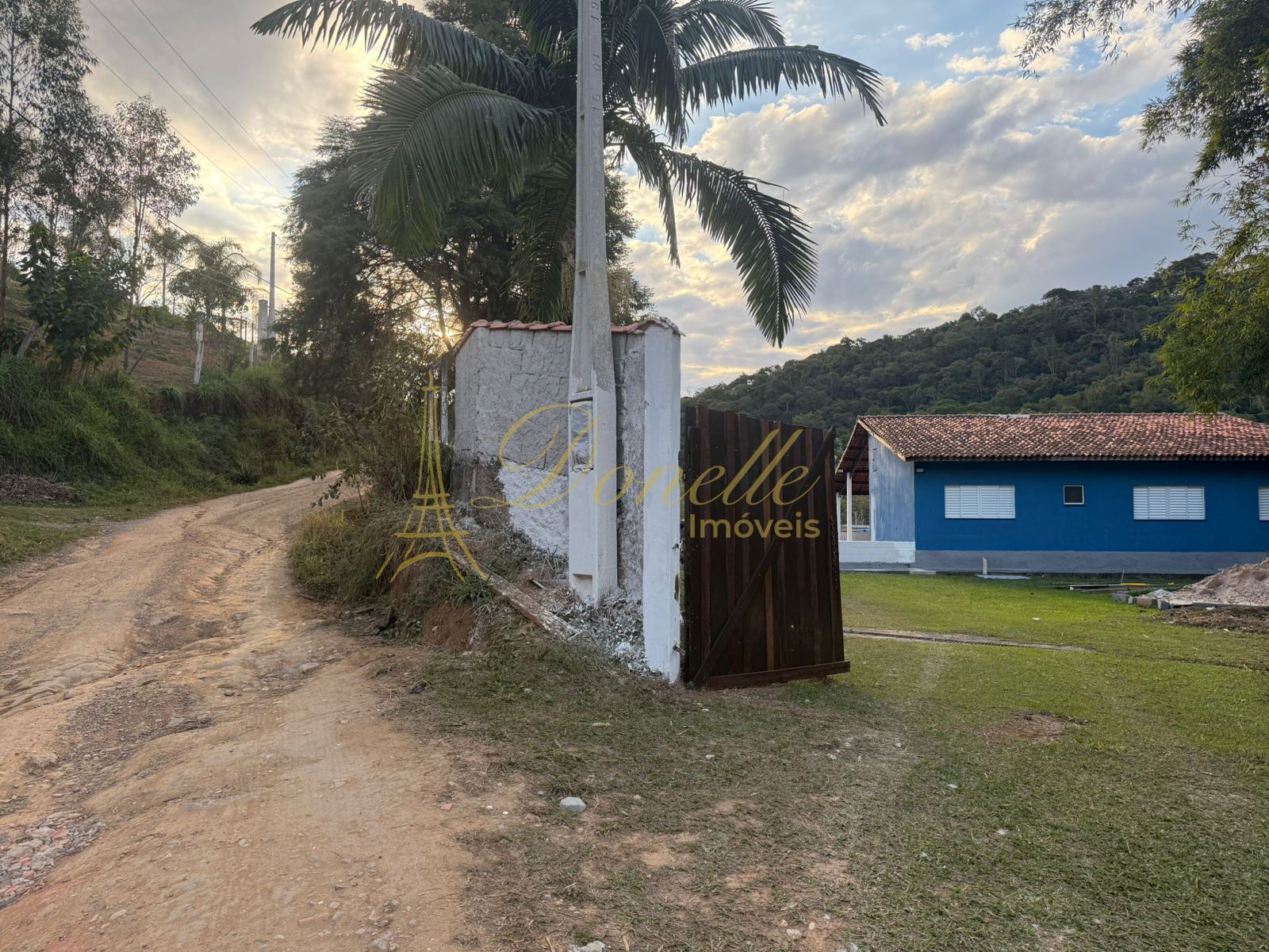 Sítio, 3 quartos, 3000 m² - Foto 17