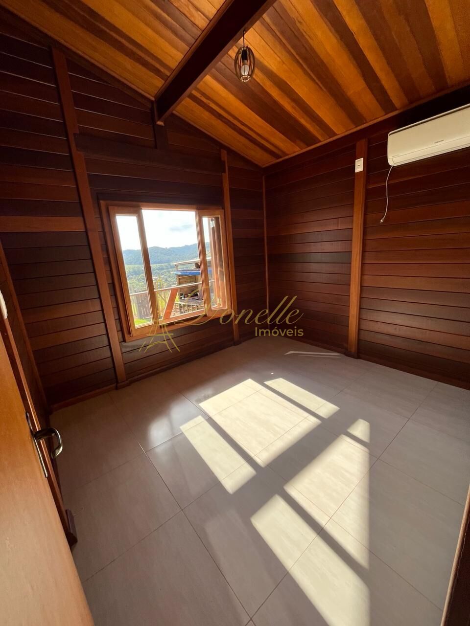 Sítio, 2 quartos, 1500 m² - Foto 5