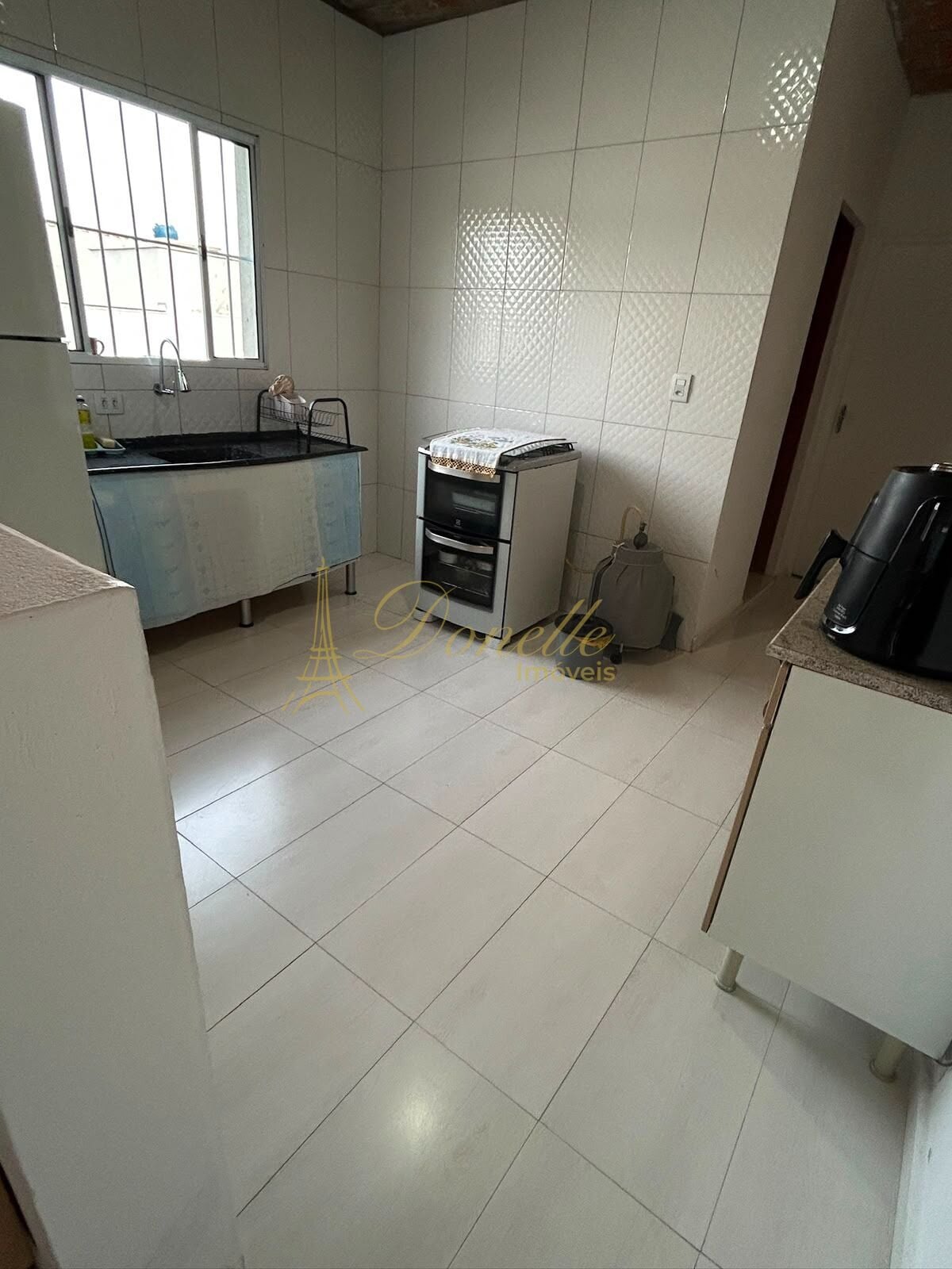 Casa, 1 quarto, 250 m² - Foto 2
