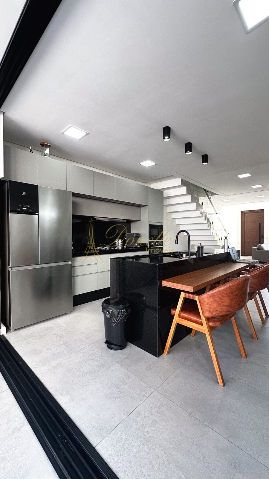 Apartamento, 3 quartos, 192 m² - Foto 3