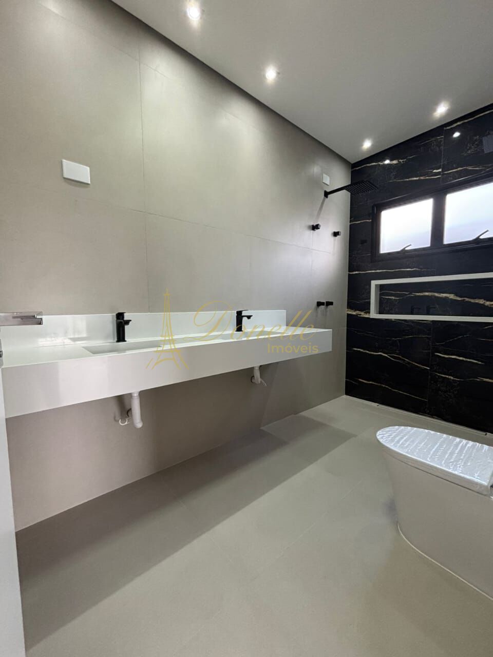 Casa, 3 quartos, 248 m² - Foto 3