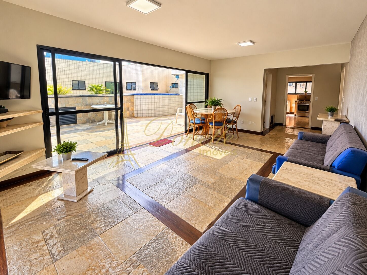 Apartamento, 3 quartos, 303 m² - Foto 1