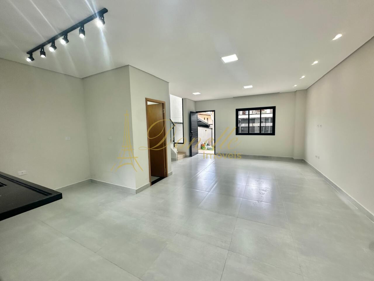 Casa, 3 quartos, 242 m² - Foto 47