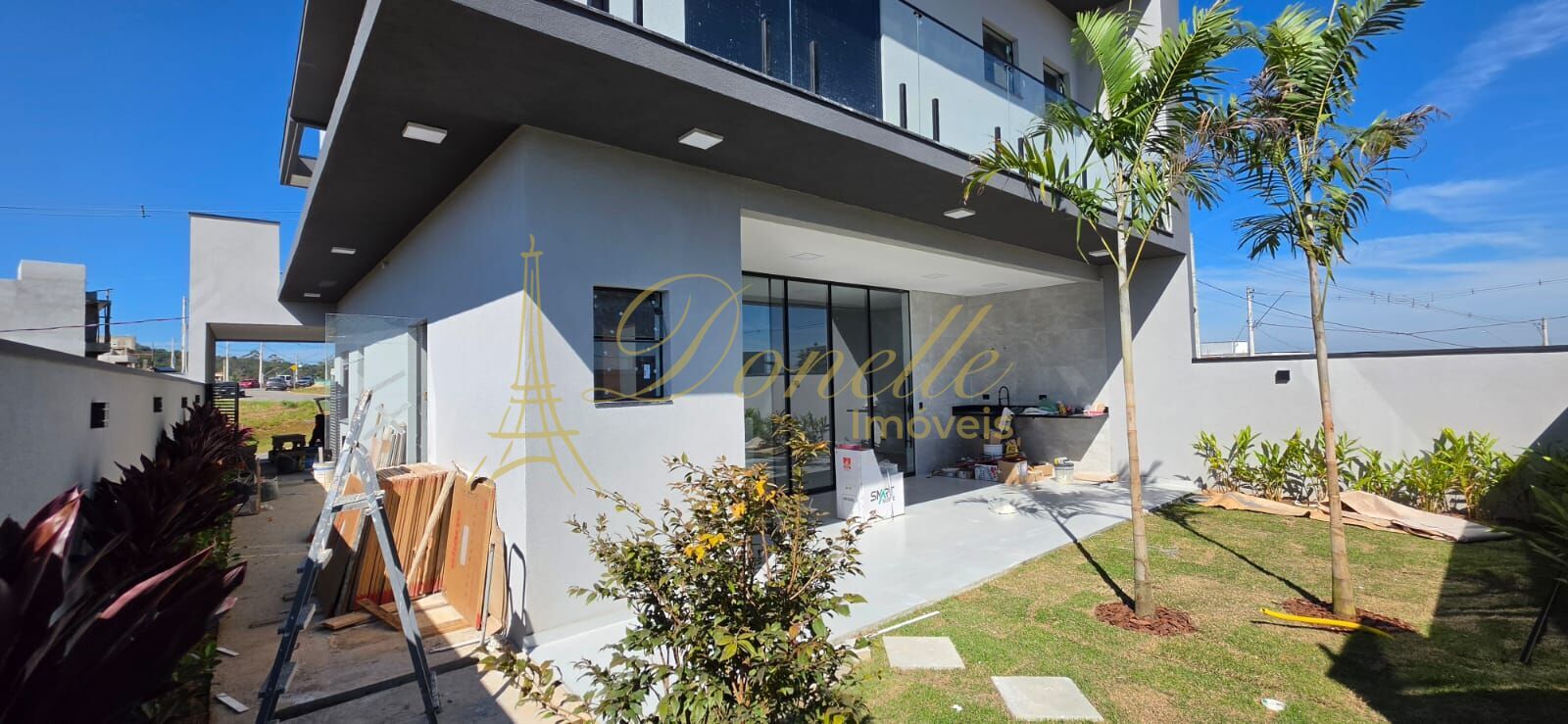 Casa, 3 quartos, 242 m² - Foto 2