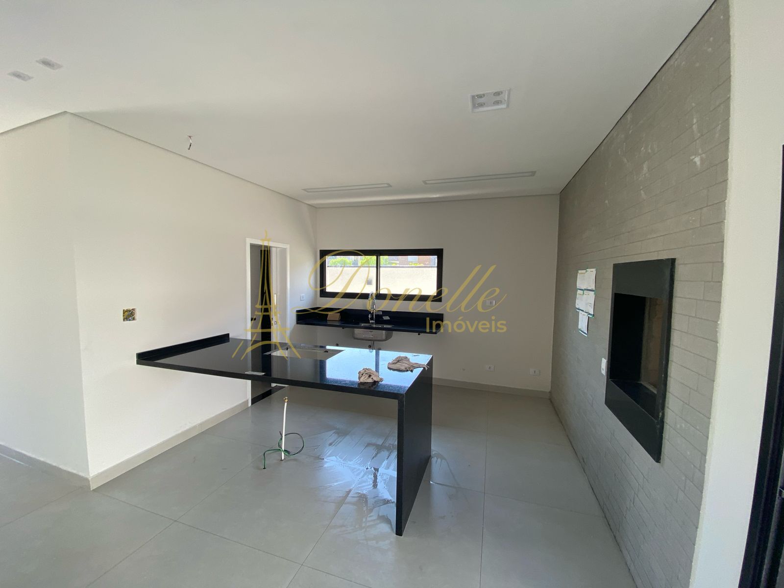 Casa, 3 quartos, 230 m² - Foto 2