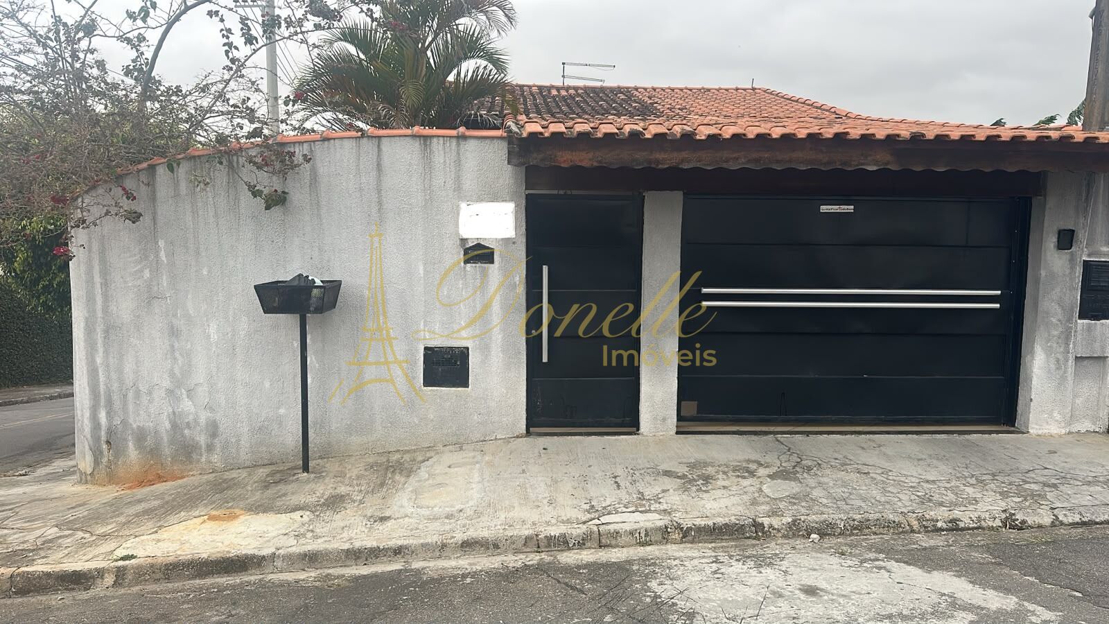 Casa, 2 quartos, 200 m² - Foto 1