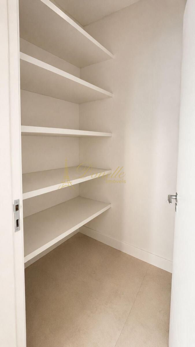 Casa, 6 quartos, 650 m² - Foto 20