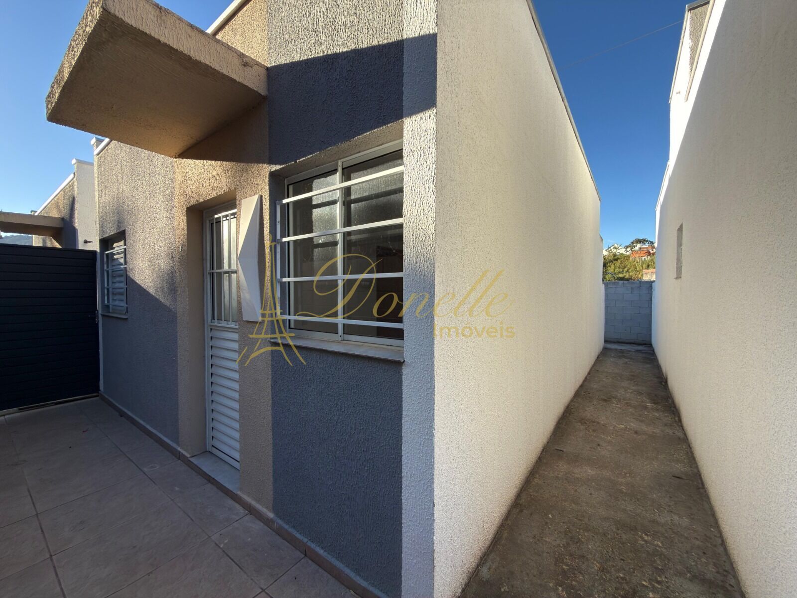 Casa, 2 quartos, 45 m² - Foto 1