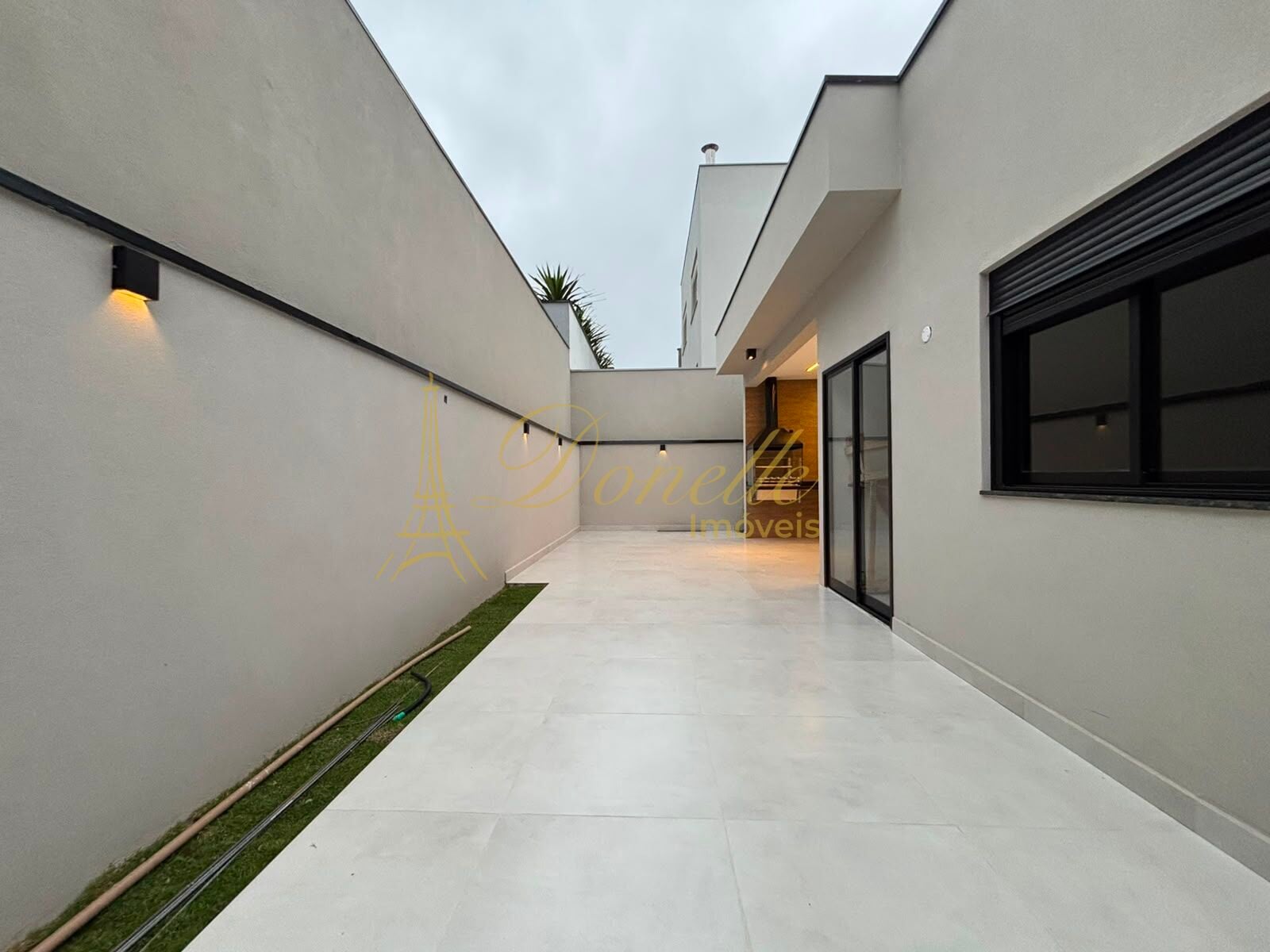 Casa, 3 quartos, 180 m² - Foto 2