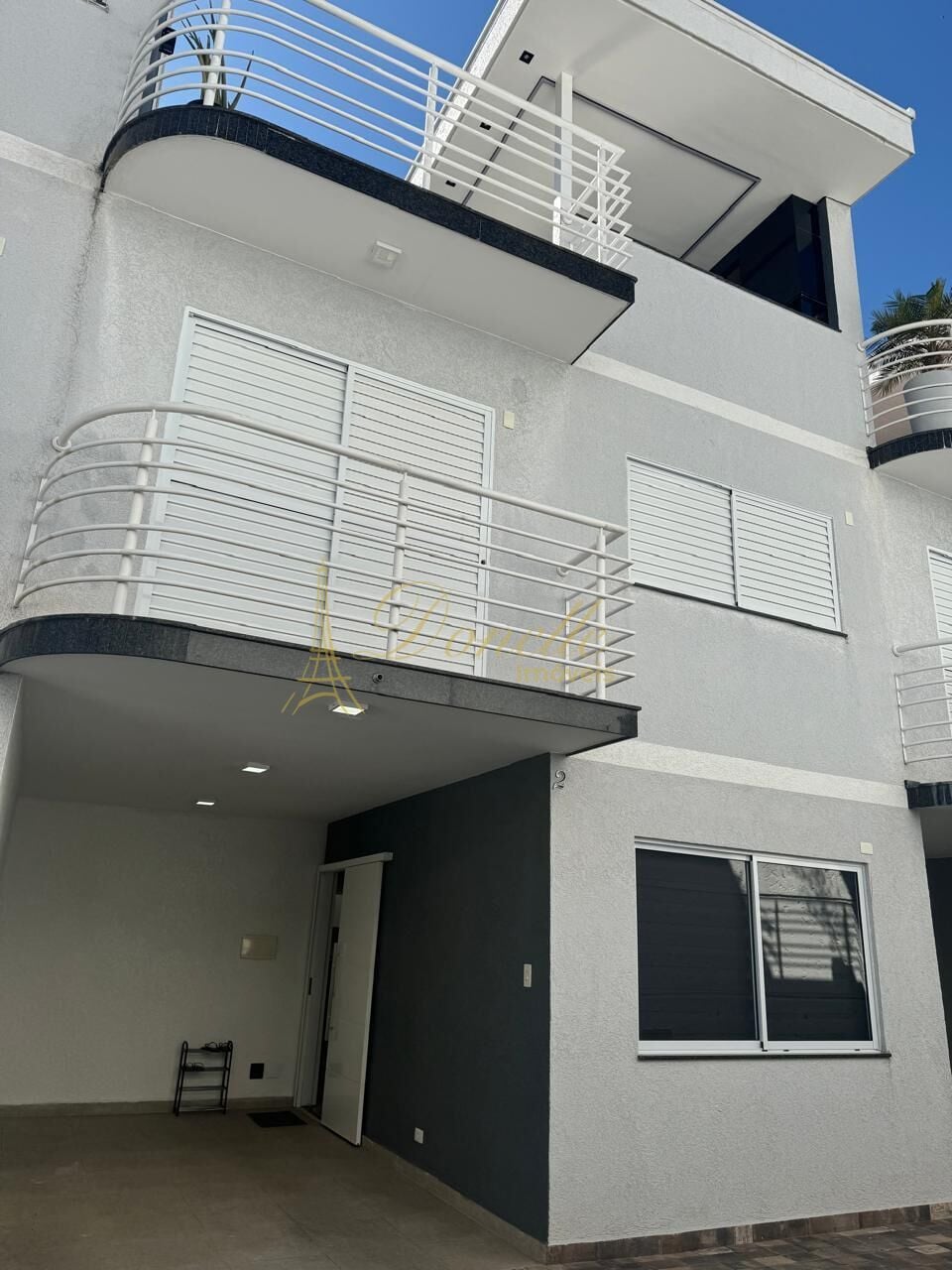 Casa, 3 quartos, 142 m² - Foto 1