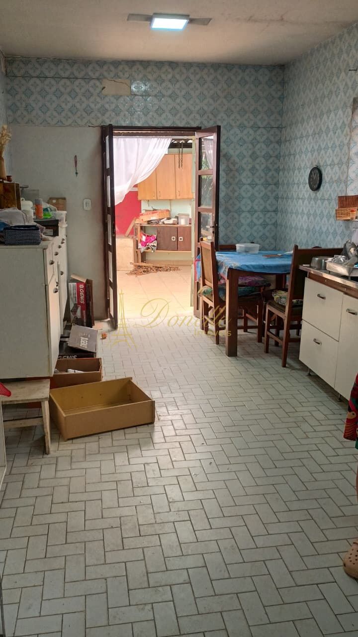 Casa, 3 quartos, 258 m² - Foto 8