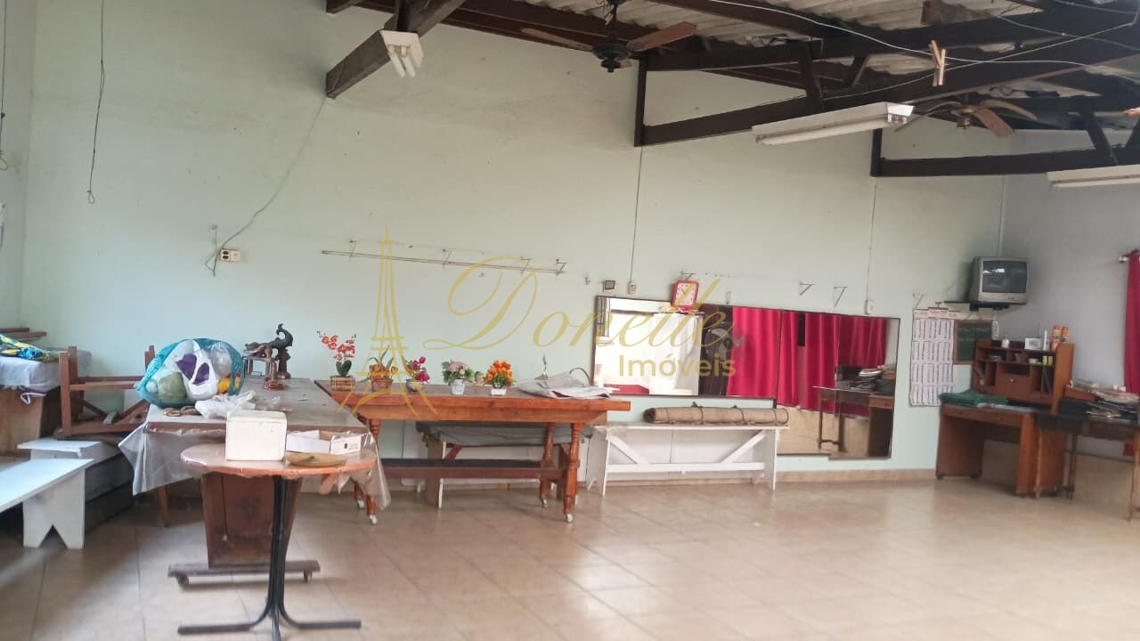 Casa, 3 quartos, 258 m² - Foto 3