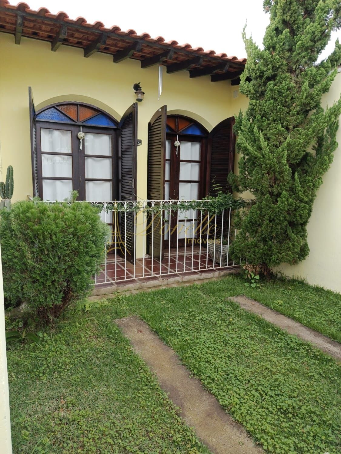 Casa, 2 quartos, 159 m² - Foto 1