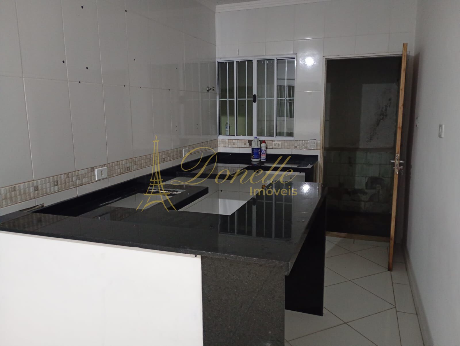 Casa, 2 quartos, 60 m² - Foto 1