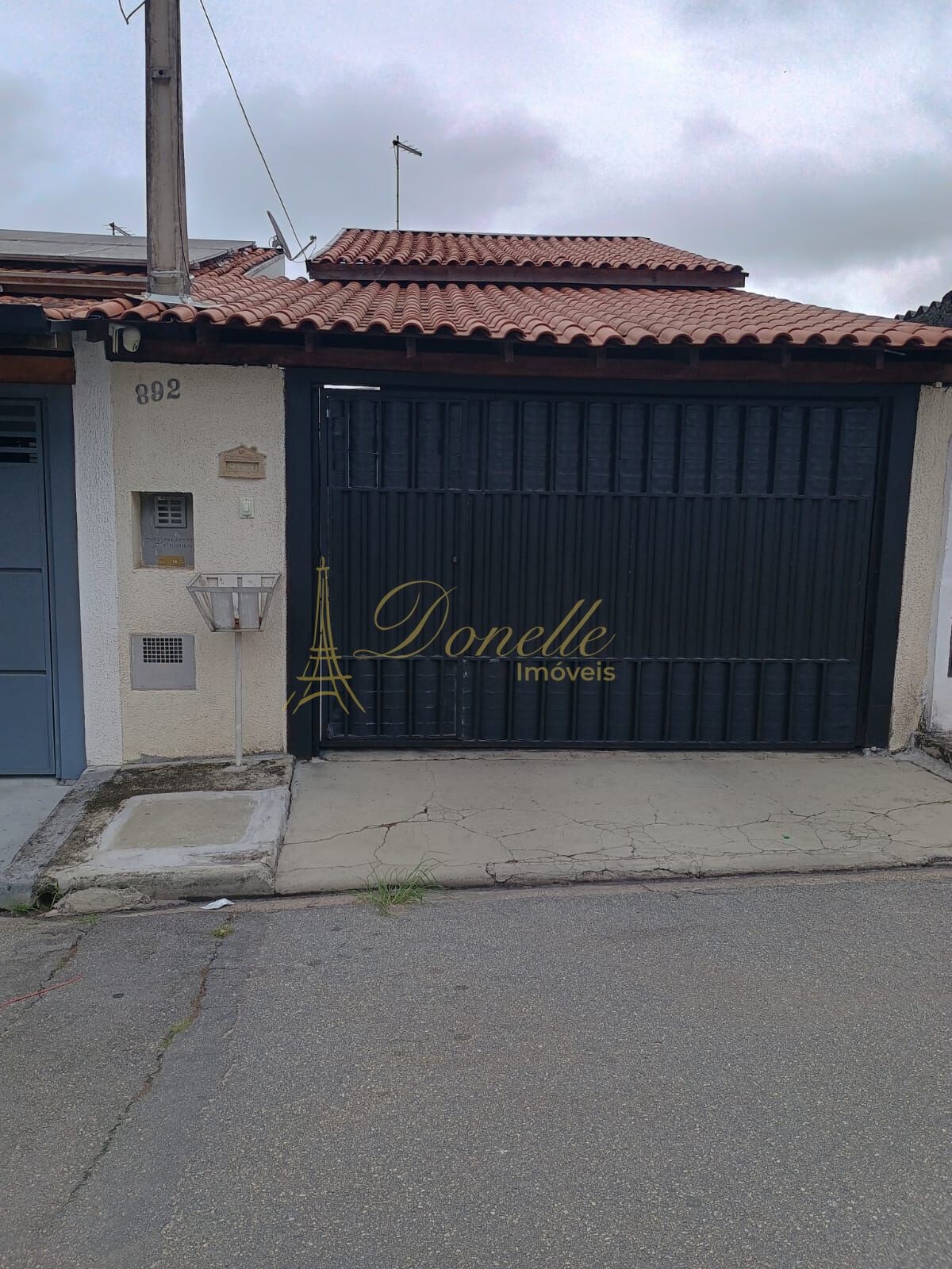 Casa, 2 quartos, 150 m² - Foto 1