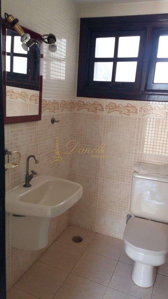 Casa, 3 quartos, 252 m² - Foto 14