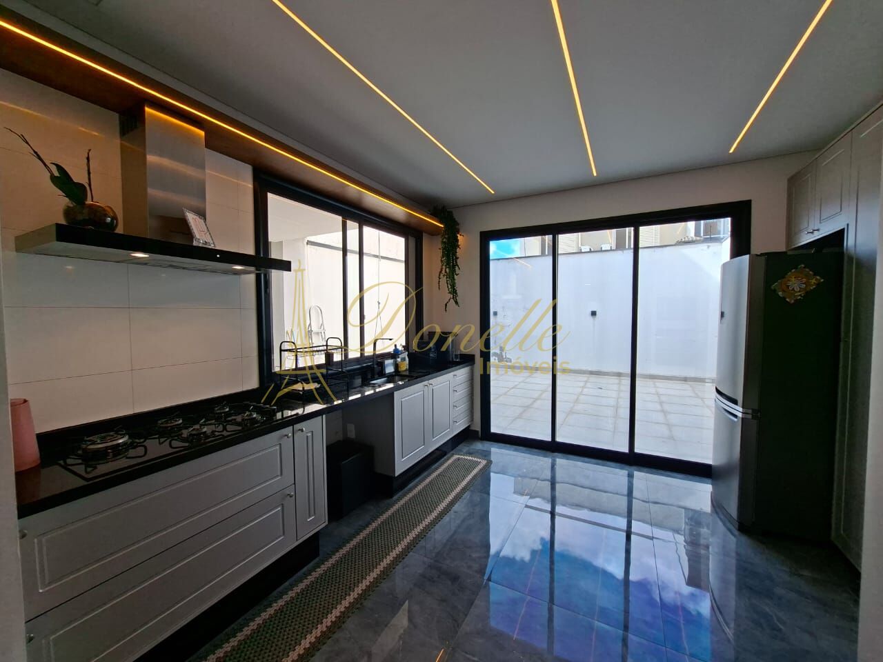 Casa, 3 quartos, 143 m² - Foto 4