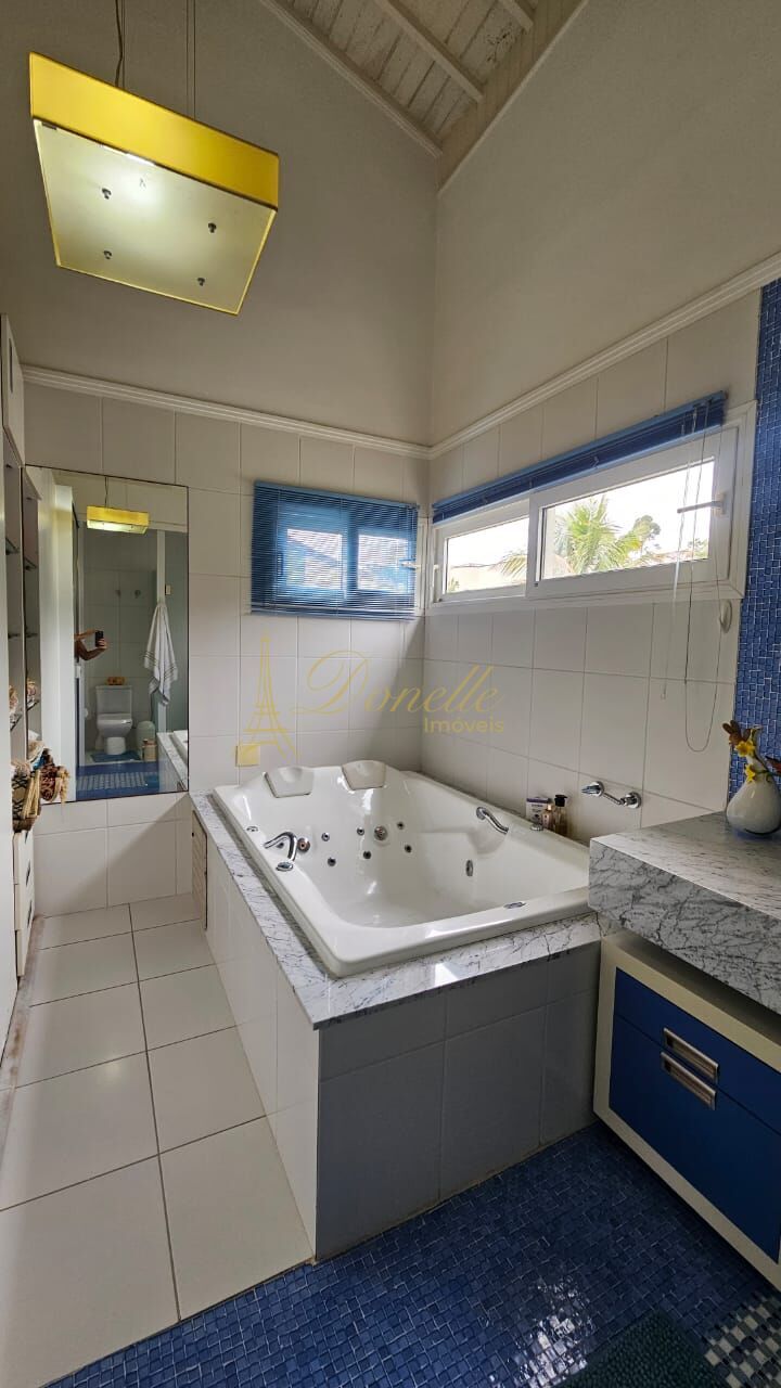 Casa, 4 quartos, 260 m² - Foto 17