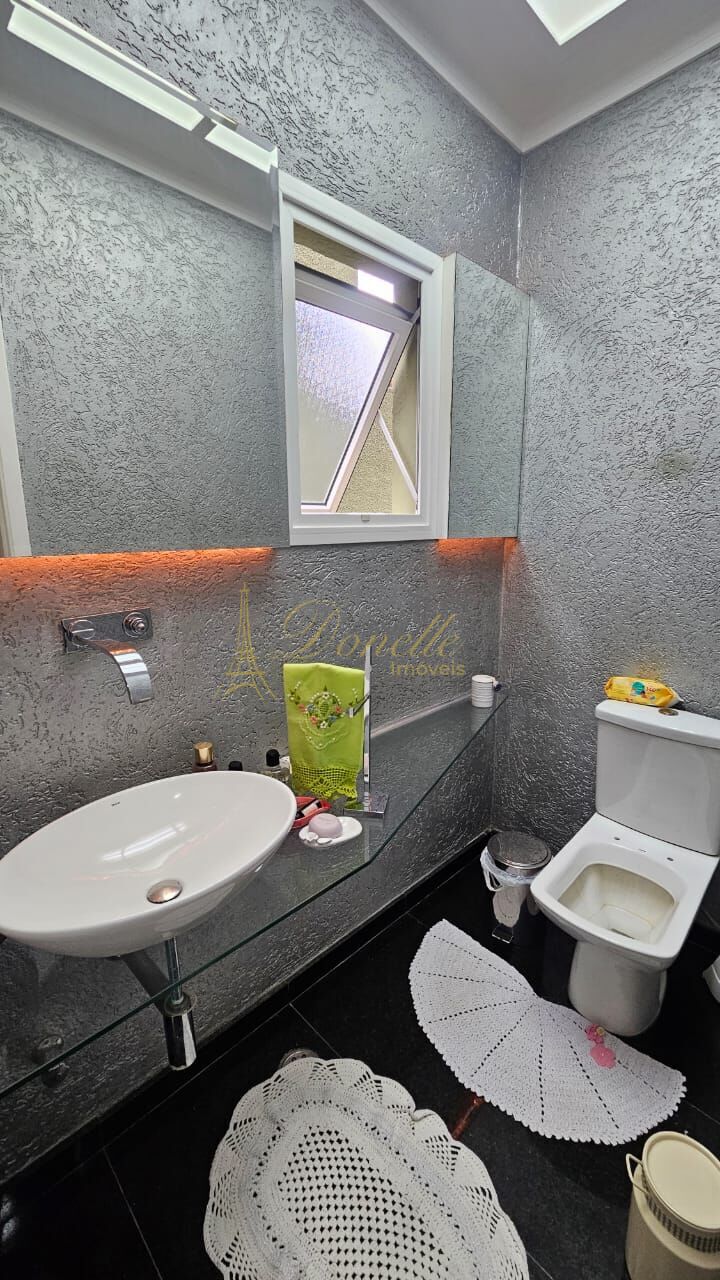 Casa, 4 quartos, 260 m² - Foto 23