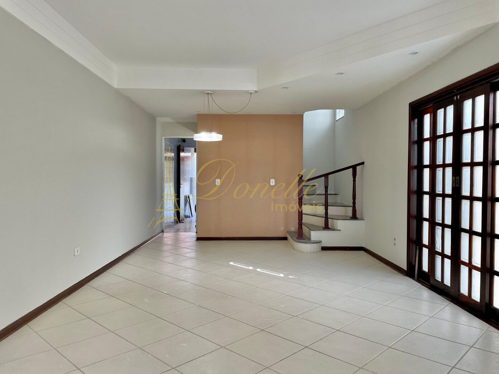 Casa, 3 quartos, 135 m² - Foto 1