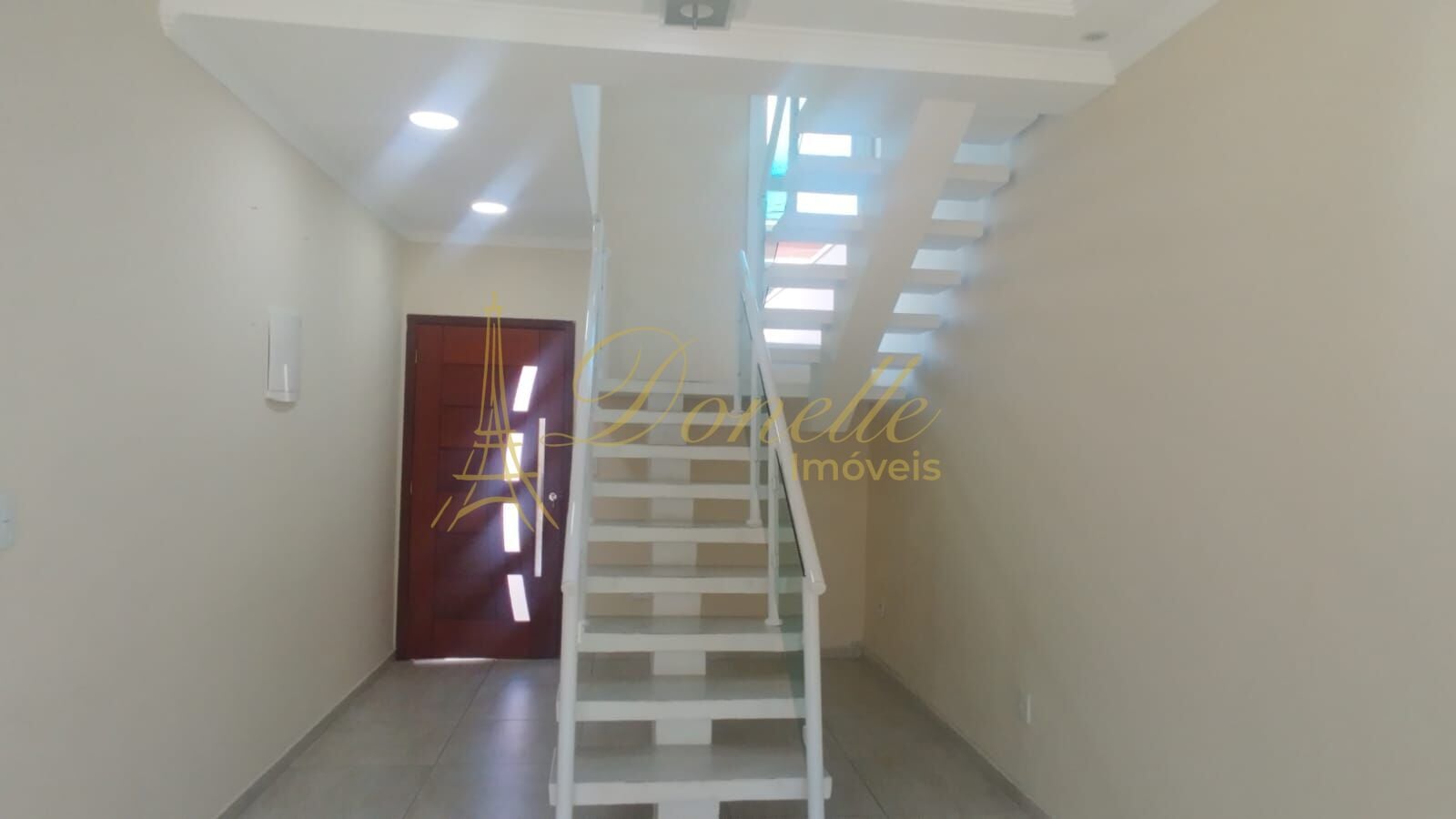 Casa, 3 quartos, 160 m² - Foto 1