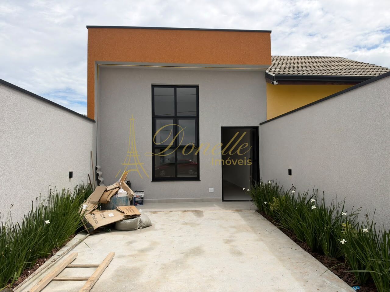 Casa, 2 quartos, 72 m² - Foto 1
