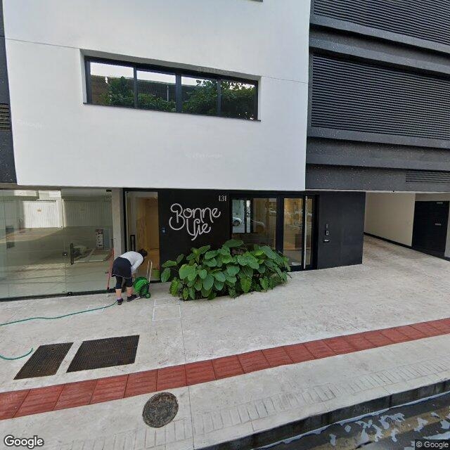 Imagem estática do "Street View" da localização