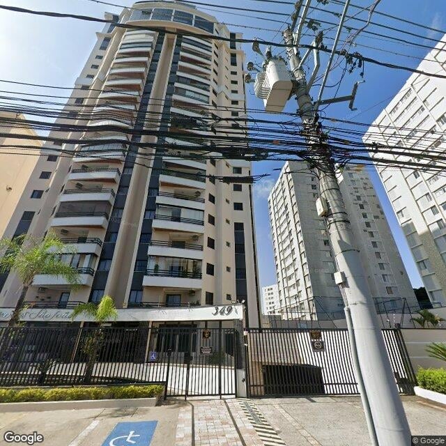 Imagem estática do "Street View" da localização