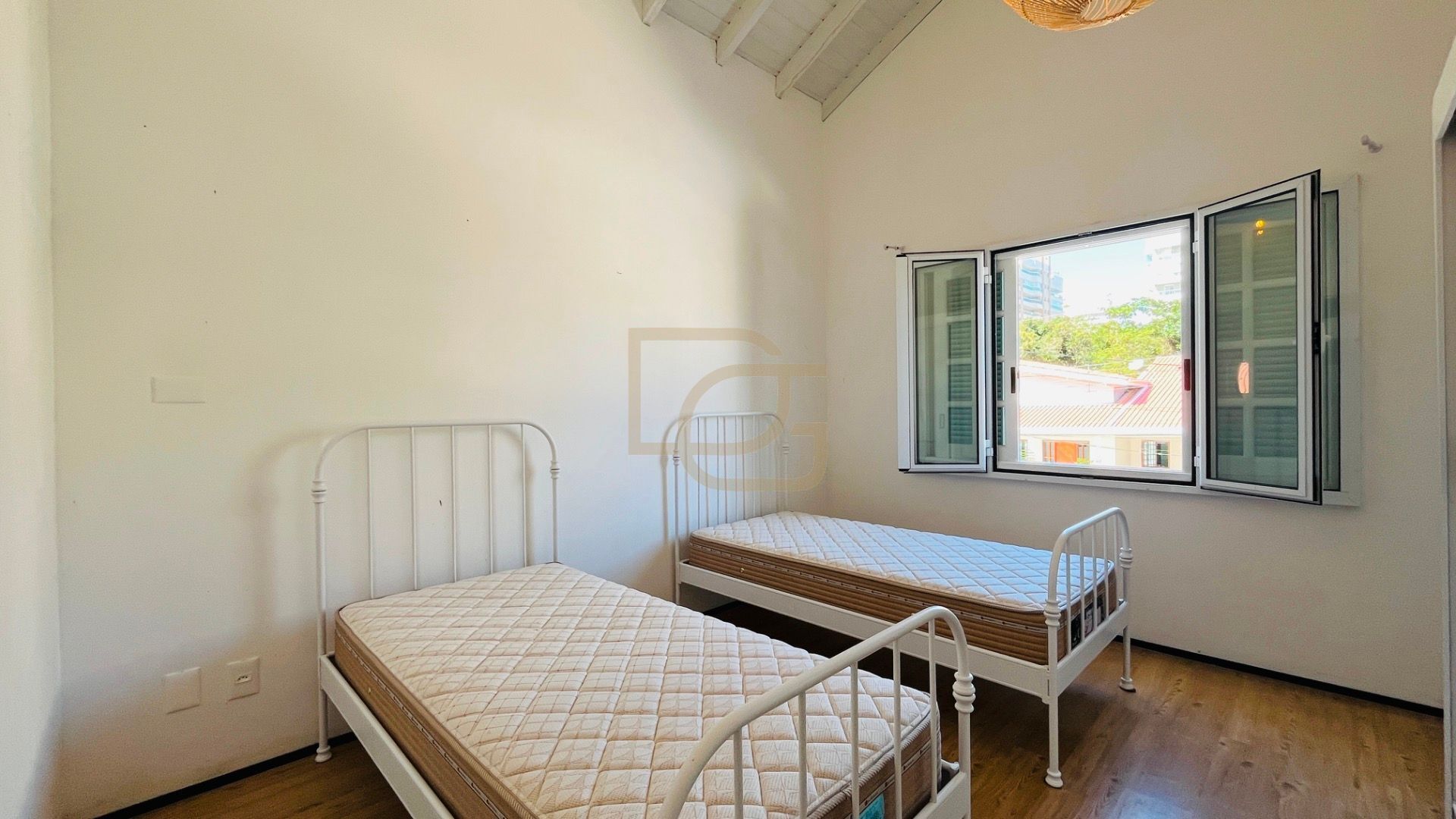 Casa, 4 quartos, 257 m² - Foto 17