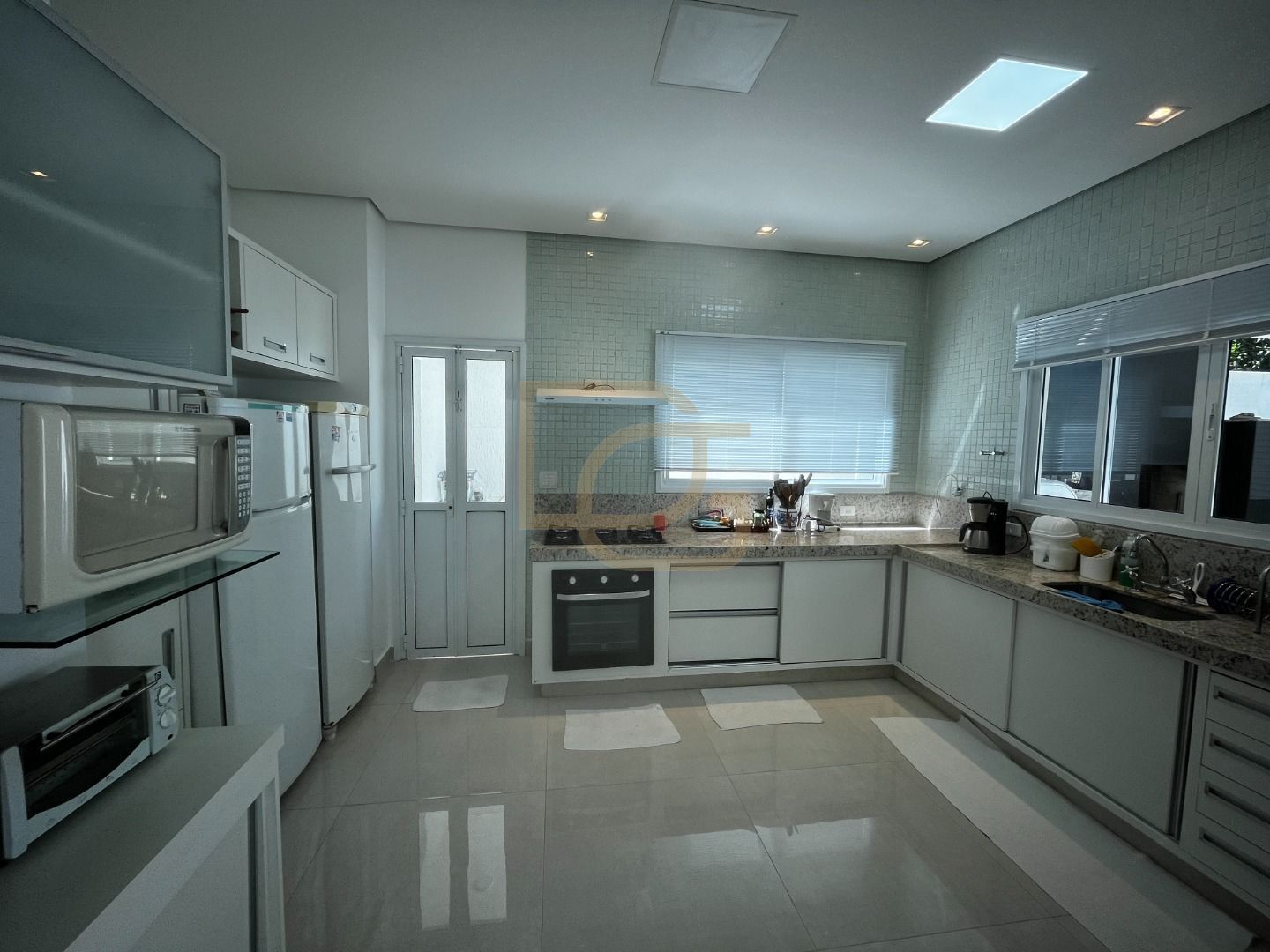 Casa, 6 quartos, 326 m² - Foto 6