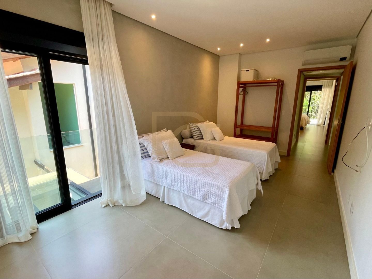 Casa, 4 quartos, 336 m² - Foto 23