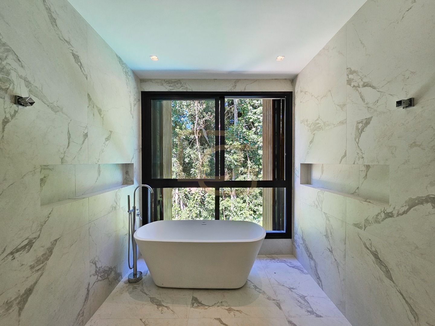 Casa, 6 quartos, 441 m² - Foto 46